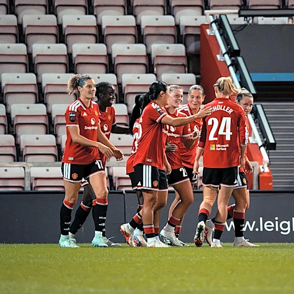 Manchester United Women work through frustrations with 10-1 League Cup victory