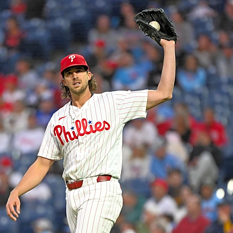 Autumn wheeze: Brewers 4, Phillies 1