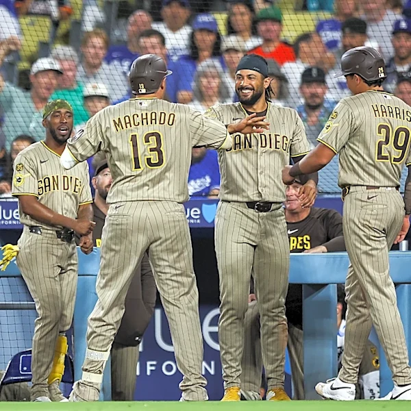 Dodgers 11-game home winning streak snapped in 5-1 loss to Padres