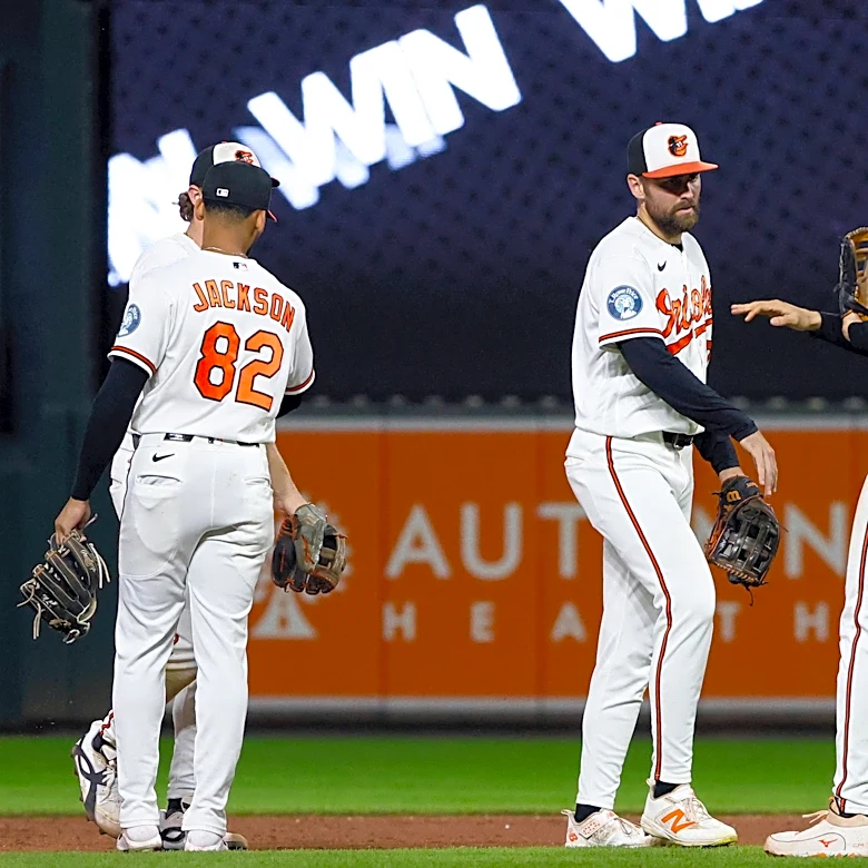 Orioles news: O’s sweep doubleheader, stave off elimination