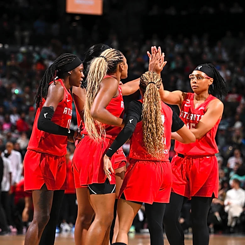 Dream lock in fourth seed and secure home court in regular-season finale
