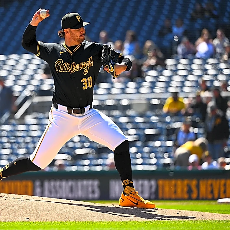 The Cardinals close out the Pirates series with a 2-1 loss
