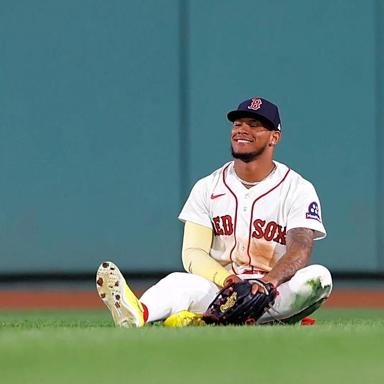 Red Sox News & Links: Ceddanne Rafaela dodges injury scare, returns to lineup tonight
