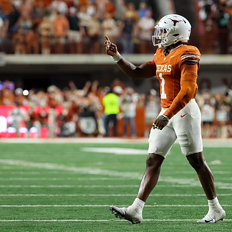 No. 1 Texas vs. No. 14 Tennessee: Second injury report released