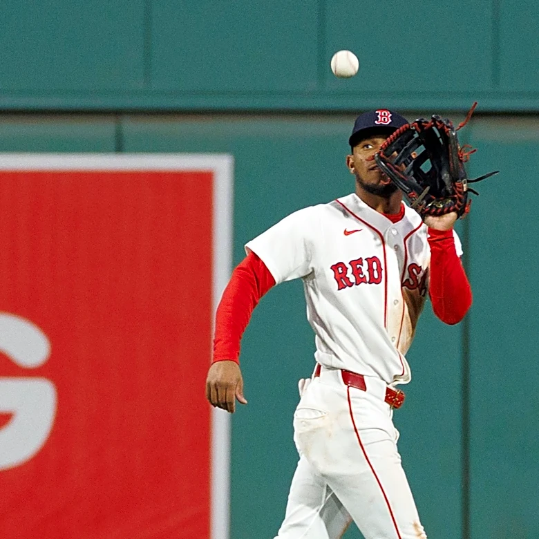 Bats go quiet as Red Sox drop penultimate series to Guardians