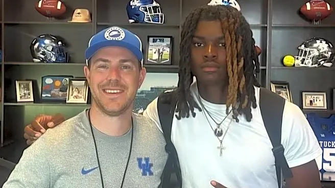 QB Marcus Washington Jr. commits to Kentucky Football