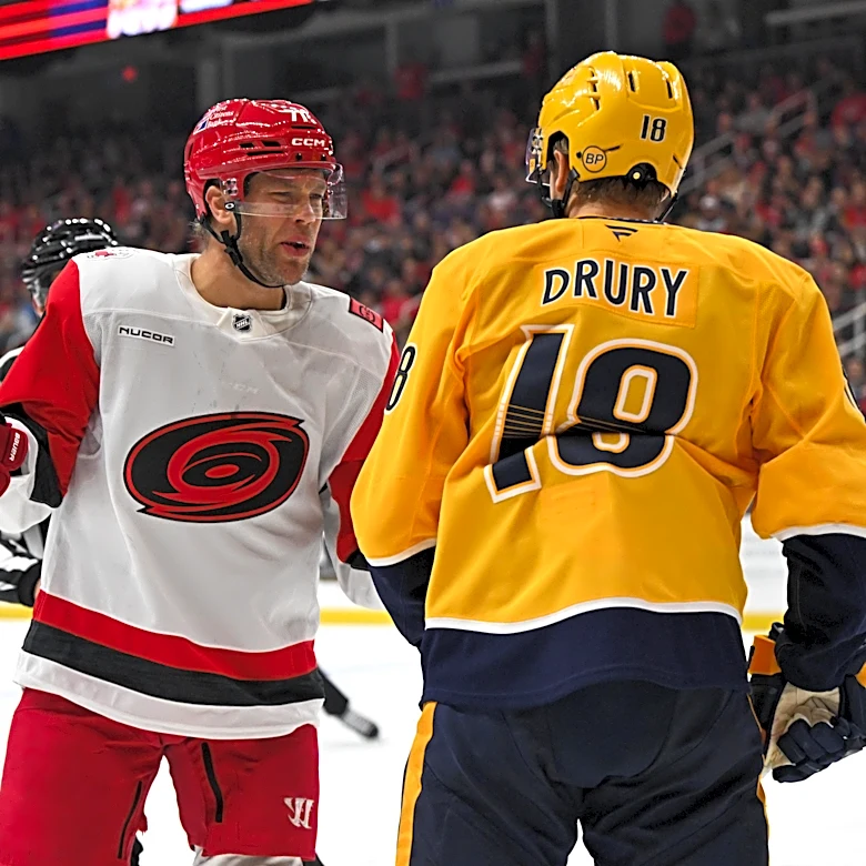 Hurricanes 6, Predators 5 – Felix Unger Sorum with Game Winner