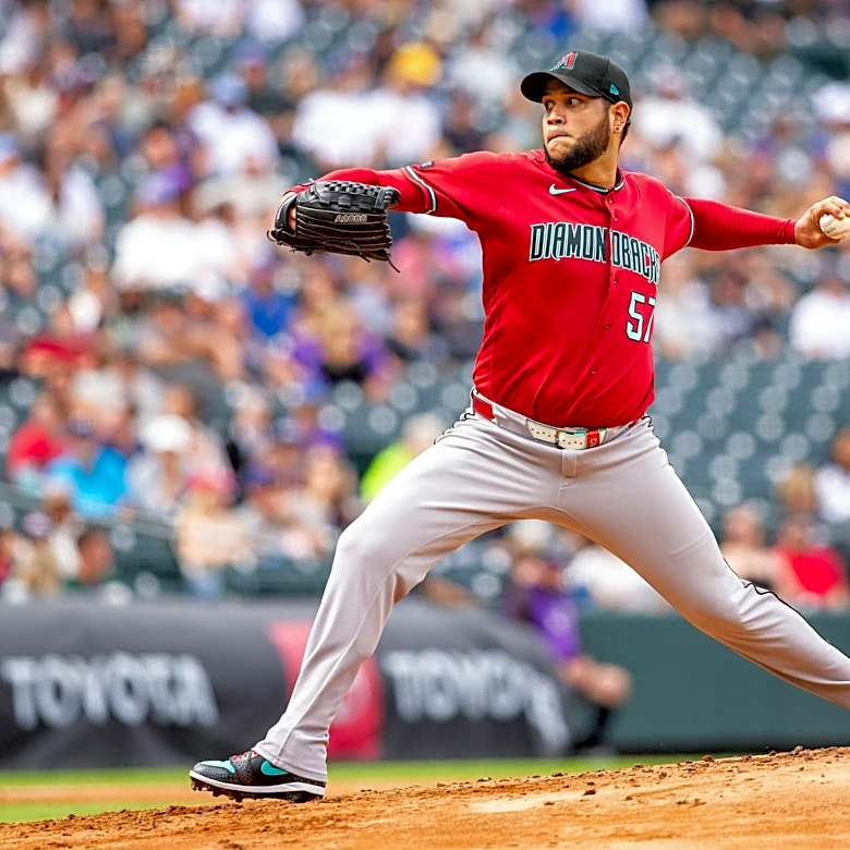 Snakes Sweep and Still Alive: Dbacks 12, Rockies 8