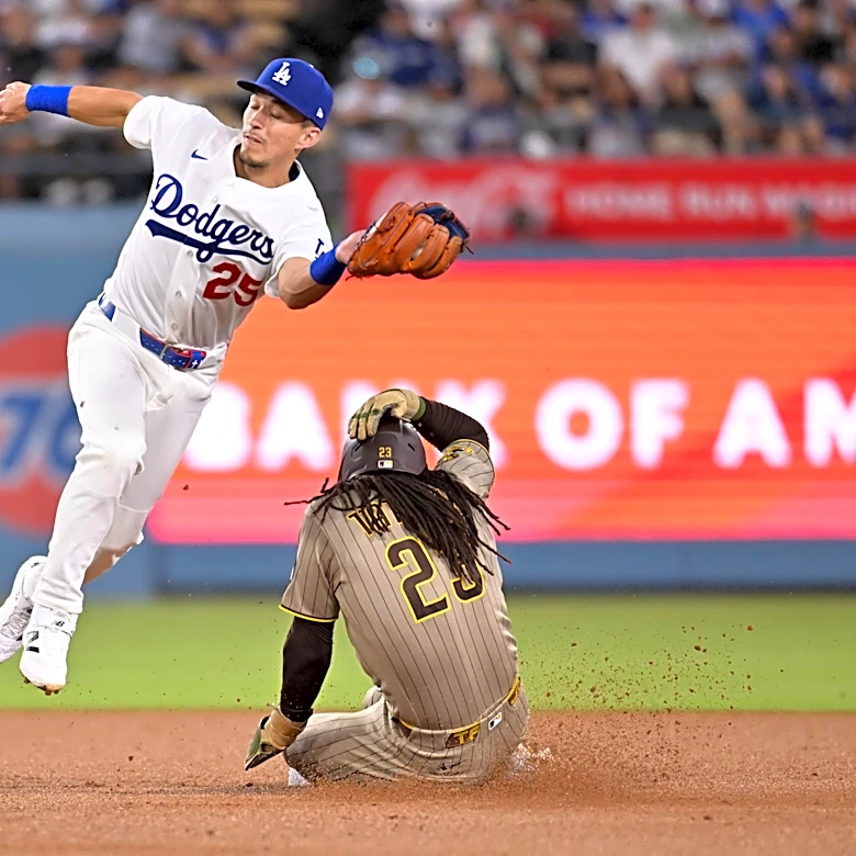 Dodgers draw blanks in 4-2 loss to Padres