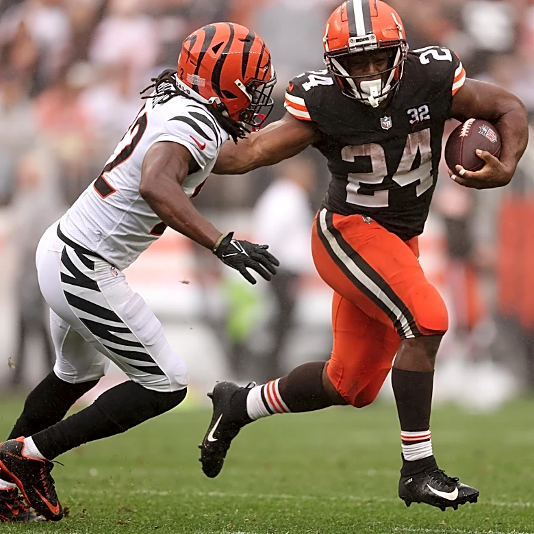 Cleveland Browns news: A hero’s return. A QB reborn. And playoffs?