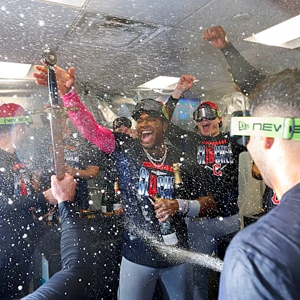 MLB News Outside The Confines: White Sox, Guardians punch their tickets