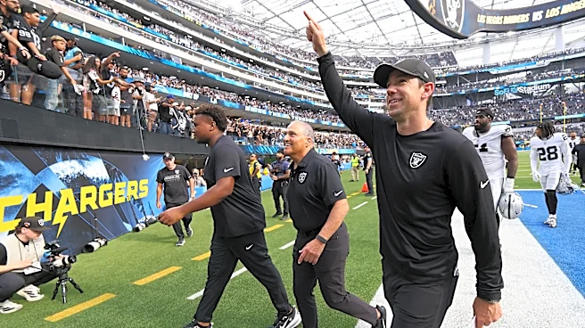 A look at Raiders coaches who began 2-0