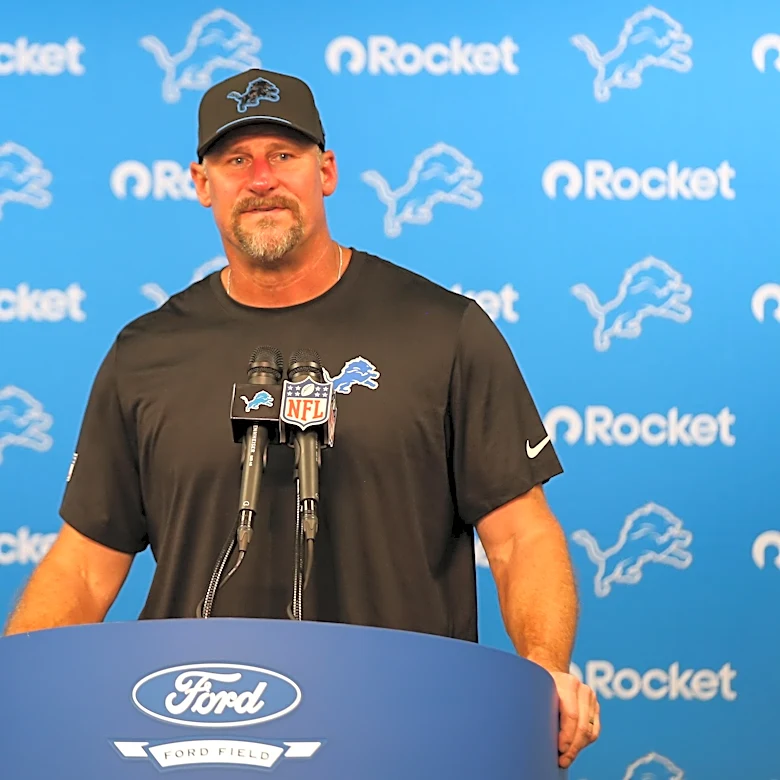 Dan Campbell presser takeaways: Lions’ zone coverage increase, update on OL health