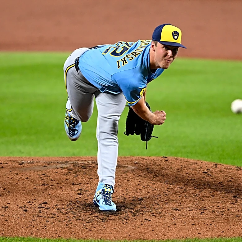 Series Preview: St. Louis Cardinals End Season vs Milwaukee Brewers