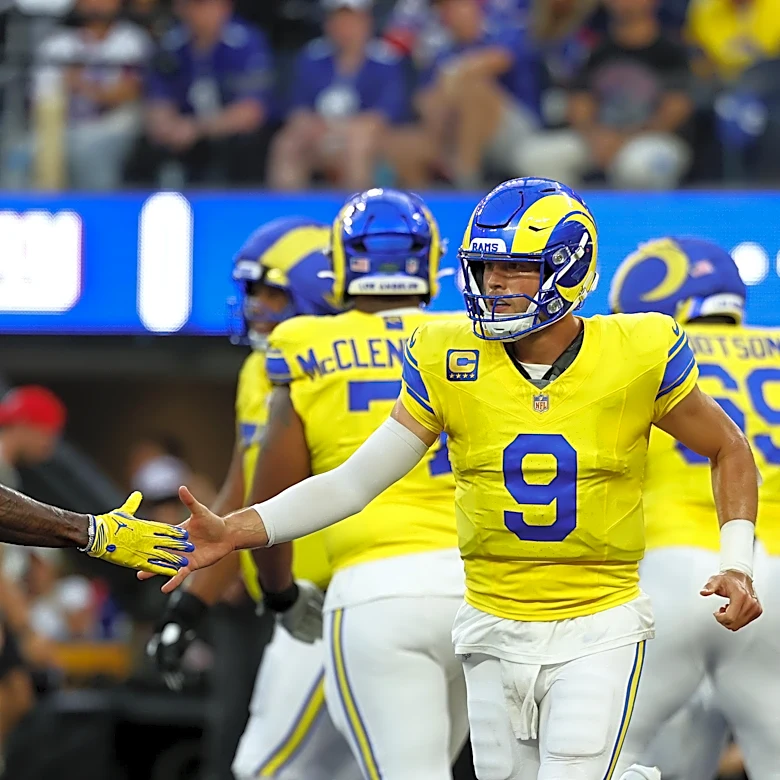 Stafford, Adams may need to adjust passing attack against Broncos
