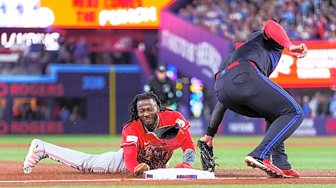 Elly De La Cruz joins 30-30 club as Reds blow big lead late and lose