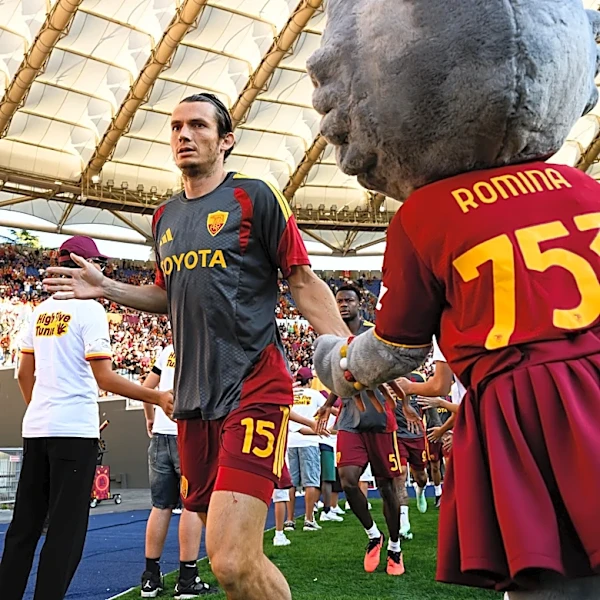 First Month in Review: Marten de Roon Reprises Familar Role