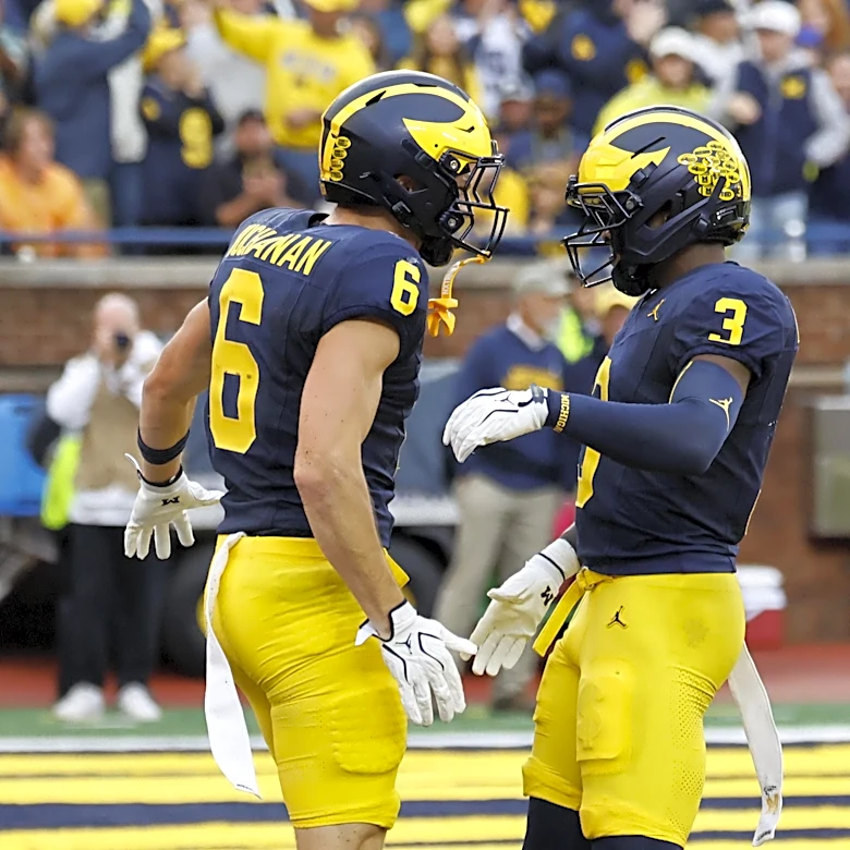 Game Thread: No. 18 Michigan vs. No. 17 Iowa