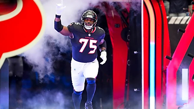 Packers sign guard Laken Tomlinson from Cowboys’ practice squad