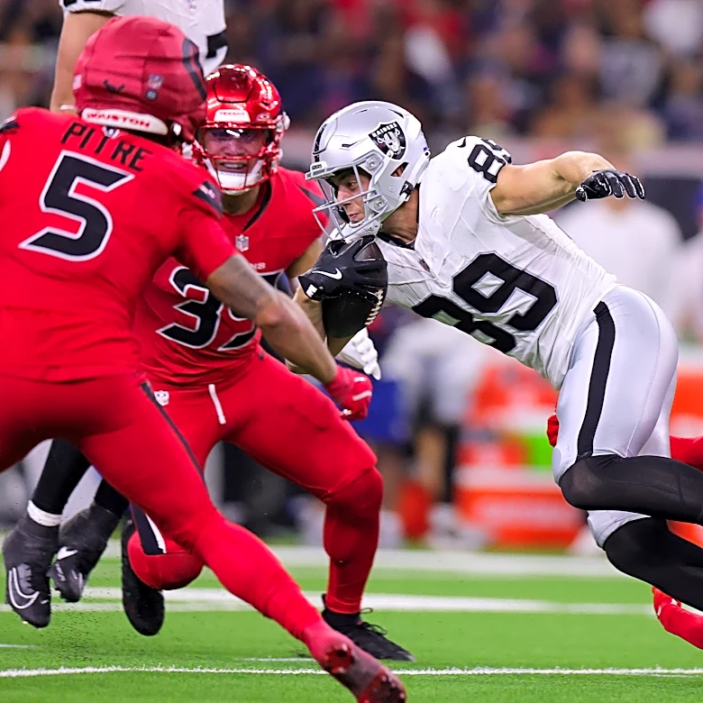 Brock Bowers’ return will make Klint Kubiak’s offense even more dynamic