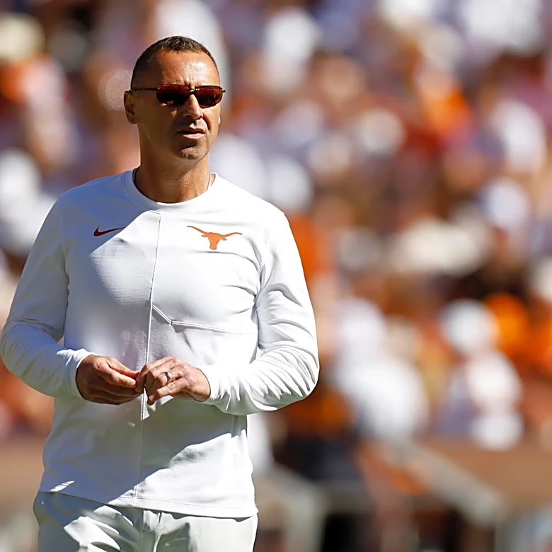 No. 1 Texas vs. No. 14 Tennessee final score: Longhorns narrowly avoid meltdown in 20-17 win