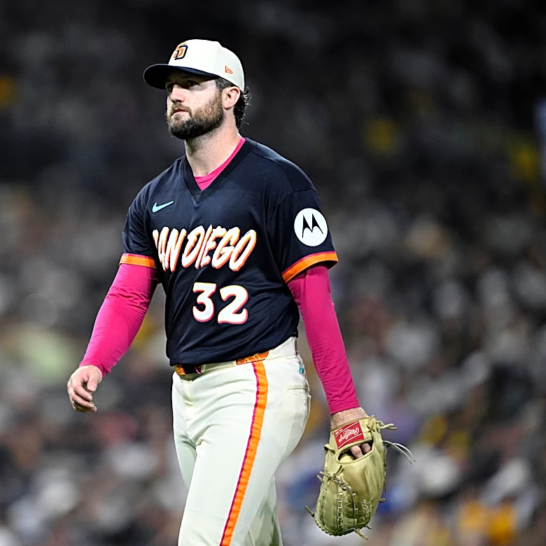 San Diego gets ahead in Wild Card, but drops series opener to Snakes