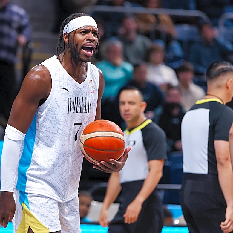 Buddy Hield Traded to Bulls for Rob Dillingham