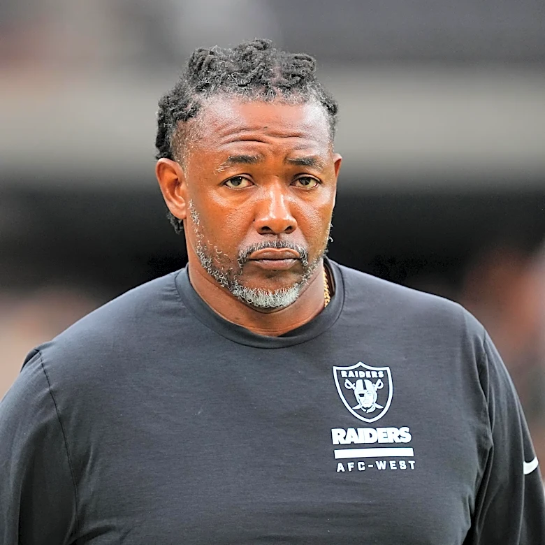 Zac Taylor recalls Steelers DC Patrick Graham being an option for Bengals before hiring Al Golden in 2025