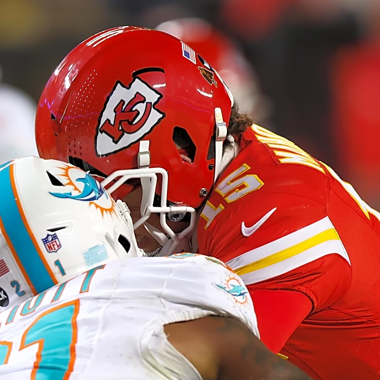 How to watch Chiefs-Dolphins Week 3: TV channel, start time and more