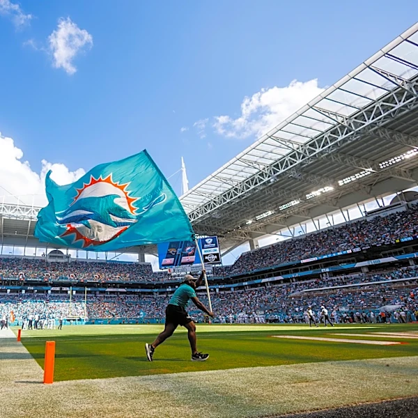 Chiefs vs. Dolphins 2026 Week 3: What time is the game? TV schedule, online stream, odds, more