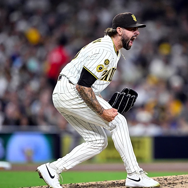 Padres clinch home field despite scary ending versus Dbacks