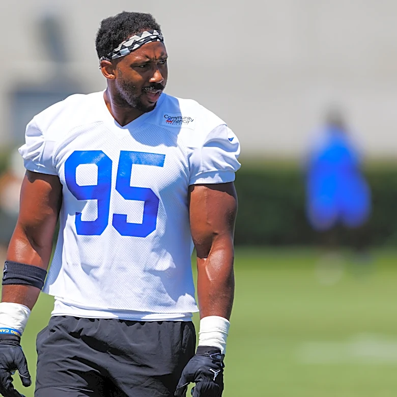 Rams deserve criticism for handling of Myles Garrett’s injury