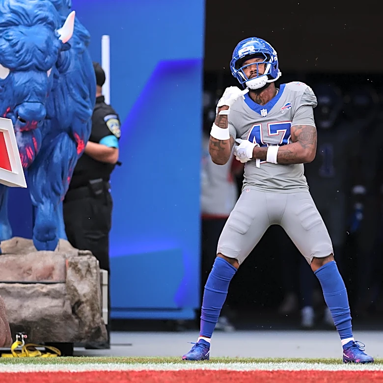 Christian Benford injury: Bills cornerback leaves game against Chargers