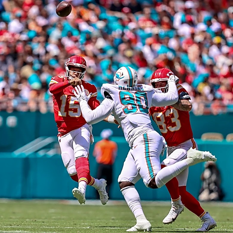 Rapid Reaction: Last year’s Chiefs almost come out in win over Dolphins