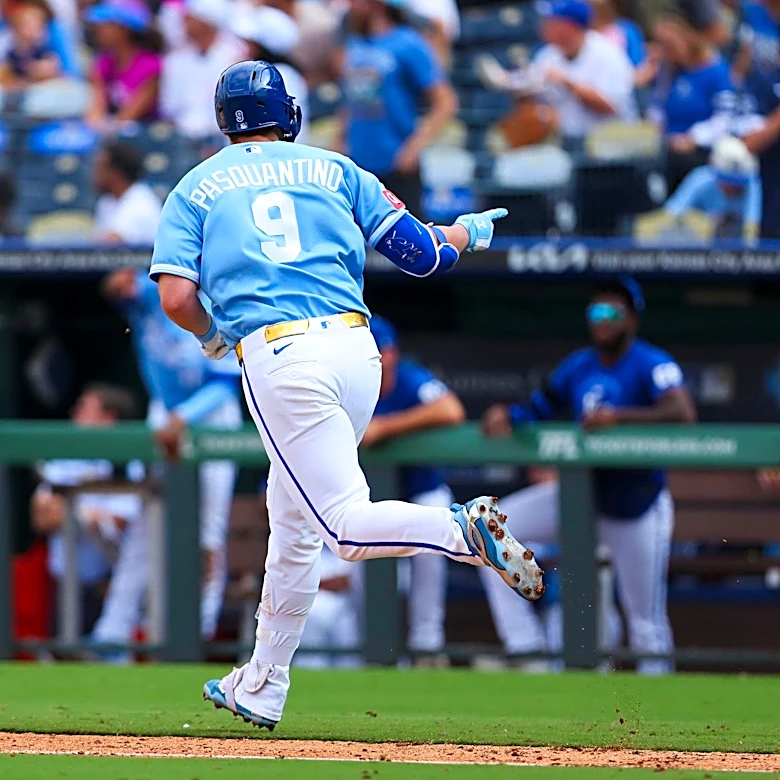 Vinnie powers Royals to season finale victory