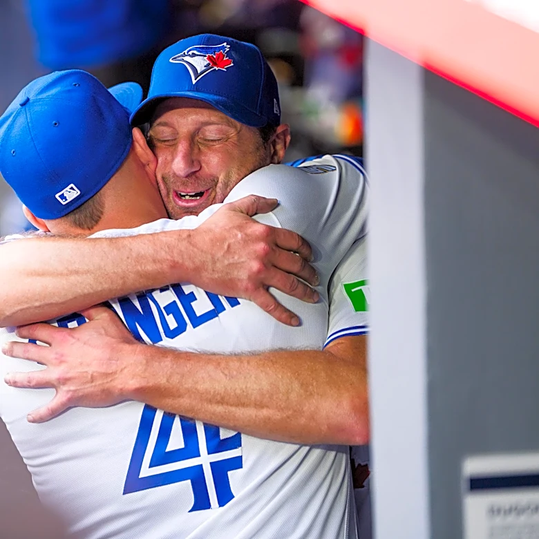 Max Scherzer Gets A Win To Finish The Season