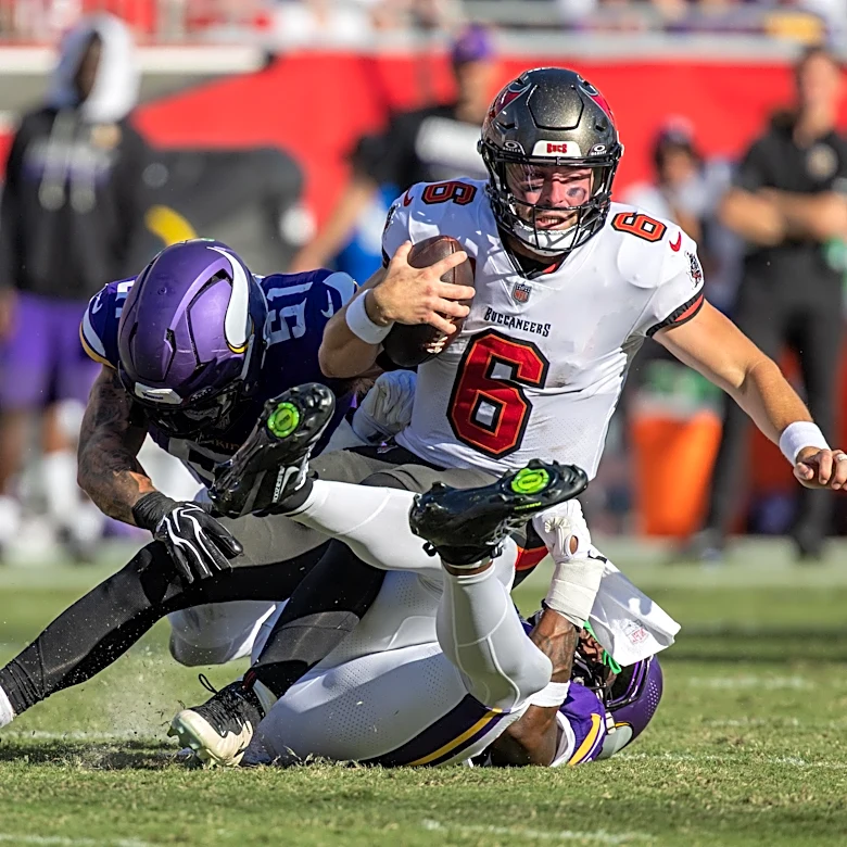 Week 3 Game Recap: Mayfield hurt as Buccaneers lose to Vikings