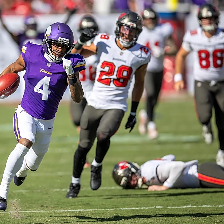 Vikings Lose Jefferson Early, Win Ugly Again Against Buccaneers