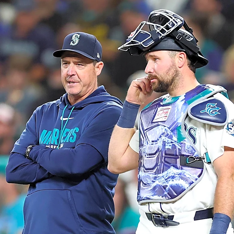 Mariners players react to firing of Dan Wilson