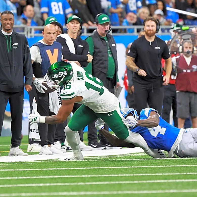 Kenyon Sadiq makes history in Jets loss