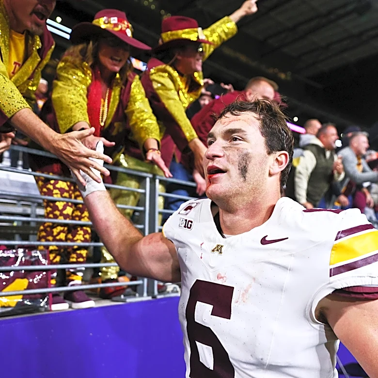 Minnesota Football: Two Gophers earn Big Ten Player of the Week honors