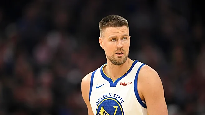 Warriors Kristaps Porziņģis out indefinitely to open camp