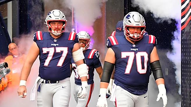 Mike Vrabel explains Patriots’ offensive line usage after Greg Van Roten injury