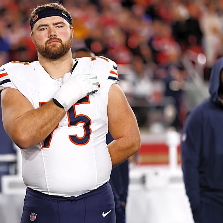 Bears-Eagles Inactives: Ozzy Trapilo, Caleb Williams out