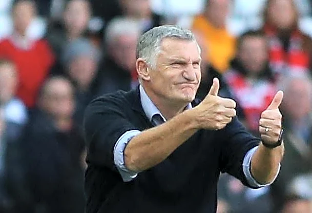Remembering Mowbray’s Sunderland: The Joy, Chaos and ‘Moggaball’