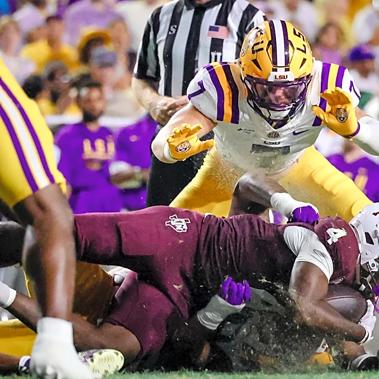 LSU LB Whit Weeks sidelined after fractured fibula