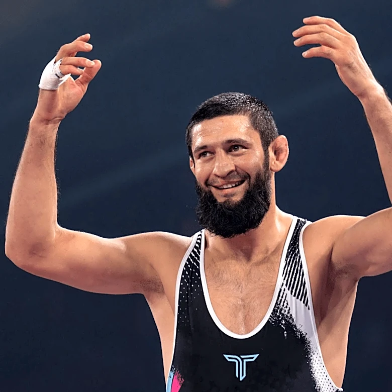 Colby Covington vs. Khamzat Chimaev title match headlines RAF Abu Dhabi