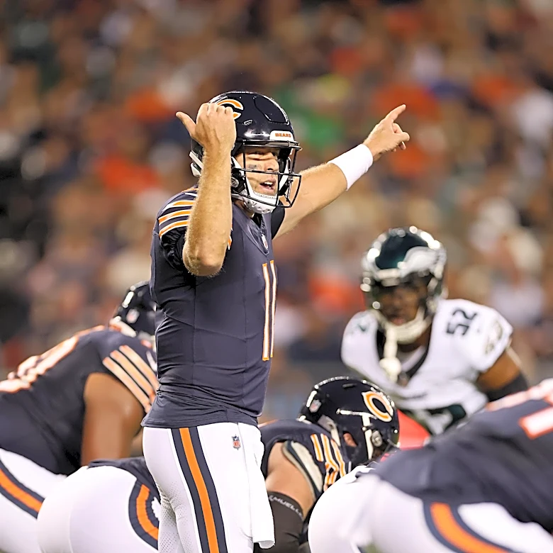 Bears show resilience in primetime win over Eagles