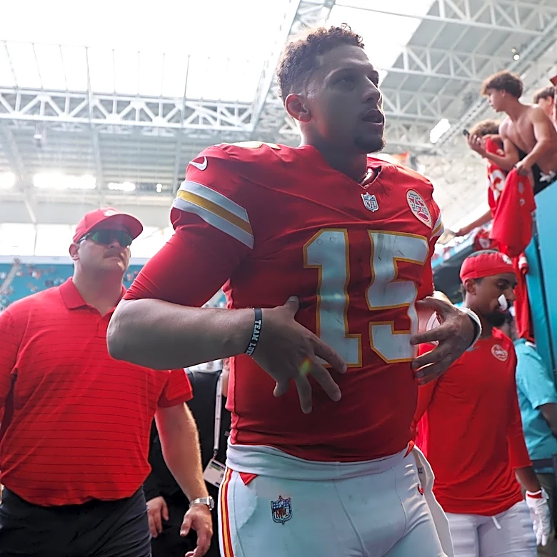 NFL Power Rankings Week 4 Roundup: Chiefs’ hot start has them near top