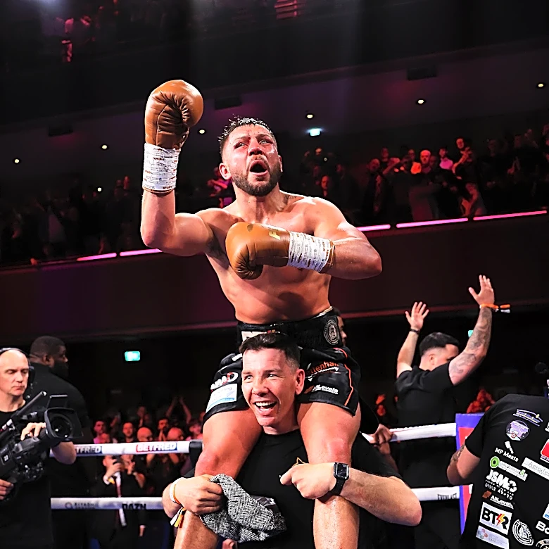 Alexis Rocha vs Conah Walker planned for December 5th in Wolverhampton